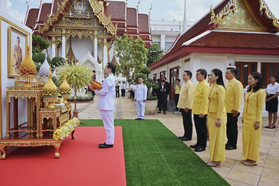 ‘ไทยเบฟเวอเรจ’ น้อมถวายพระกฐินพระราชทาน วัดเทวราชกุญชรวรวิหาร