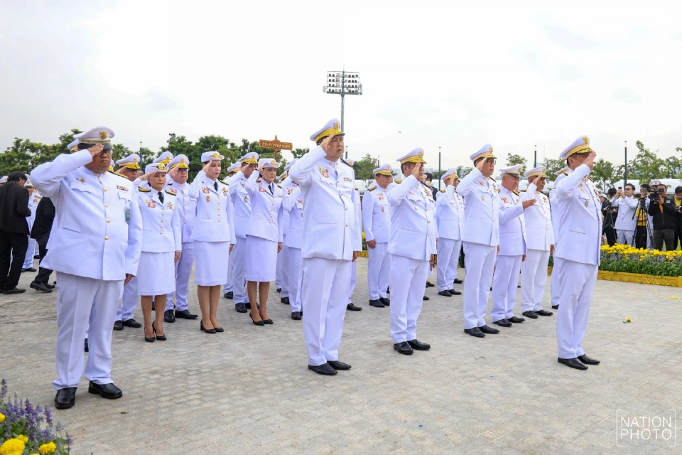 นายกฯอนุทิน นำครม.วางพวงมาลา 'วันนวมินทรมหาราช' 13 ต.ค.68