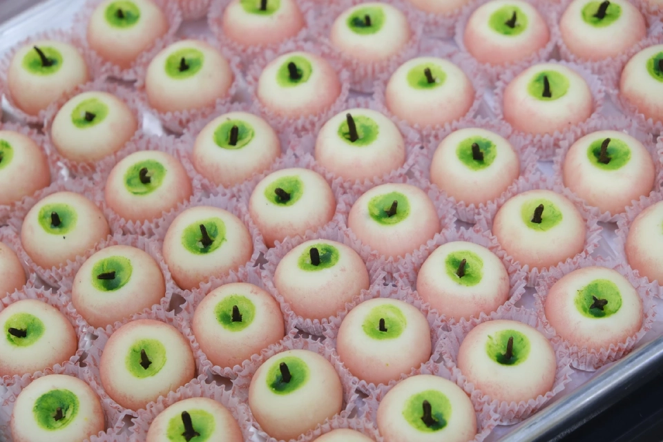 ICONSIAM จัดเต็ม! AMAZING DIWALI 2025 พลุอลังการ ผสานแรป F.HERO