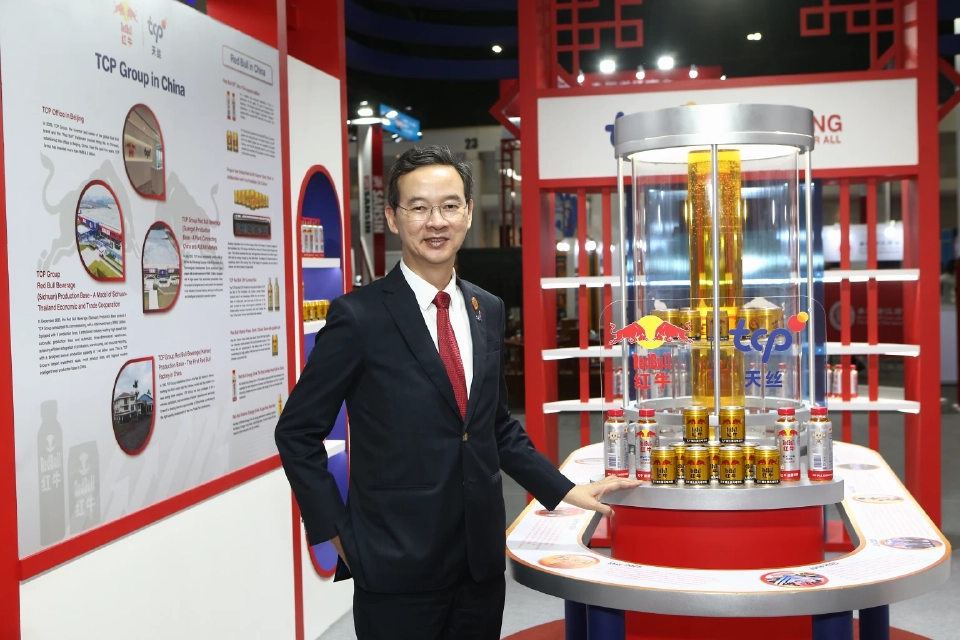 นายสราวุฒิ อยู่วิทยา ประธานเจ้าหน้าที่บริหาร กลุ่มธุรกิจ TCP