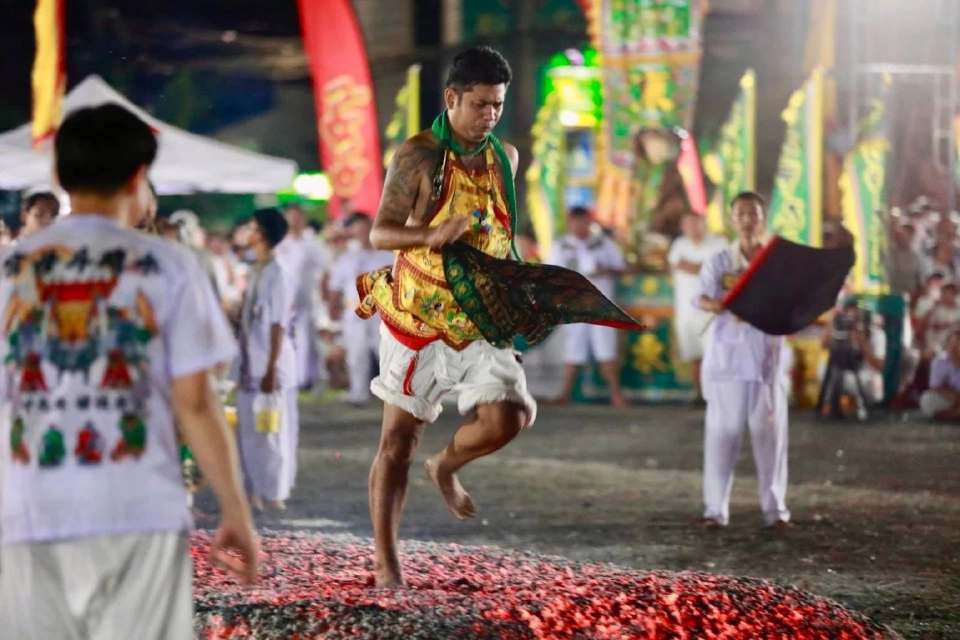 พลังแห่งศรัทธา 'ประเพณีถือศีลกินผักภูเก็ต 2568' ครบรอบ 200 ปี