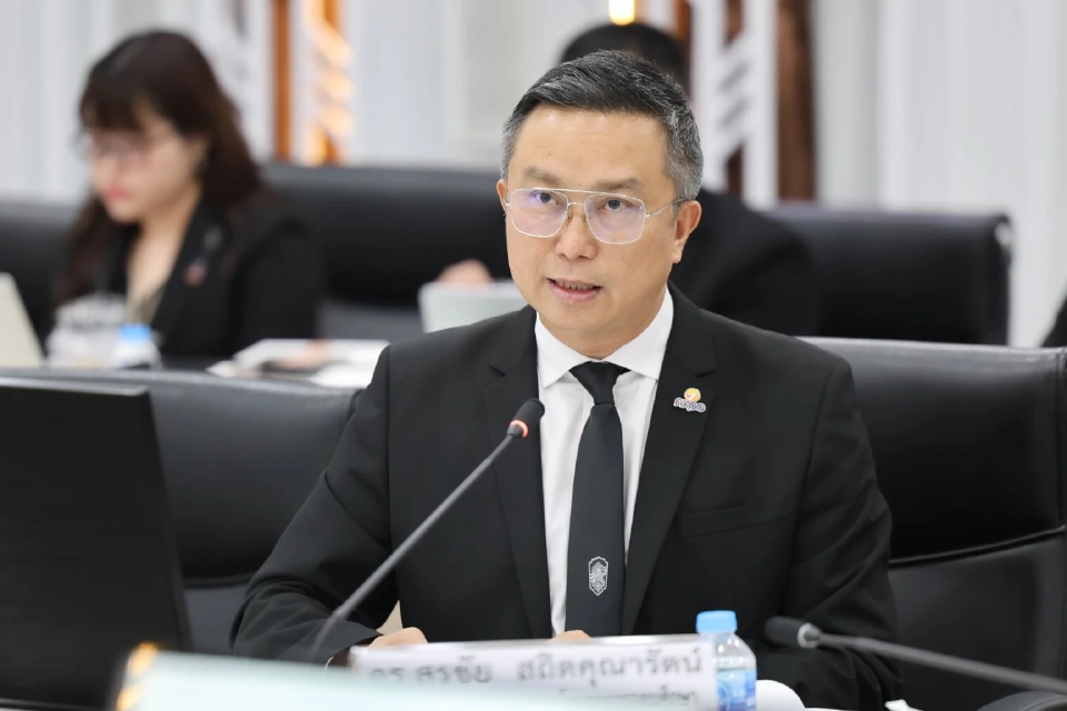 “สุรศักดิ์”สั่ง กอวช. – สอวช.  เร่งทบทวนกฎหมายล้าสมัย ดัน Big Quick Win