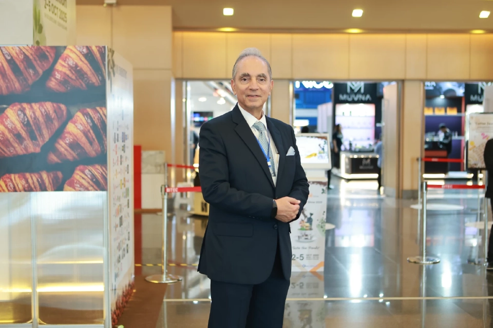 นายกวิน กิตติบุญญา 