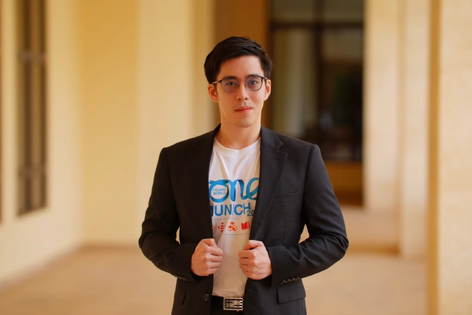 ชิษณุพงศ์ ศิริธนะวุฒิชัย Specialist, Web and Ecommerce, Product and Service บริษัท ทรู คอร์ปอเรชั่น จำกัด (มหาชน)