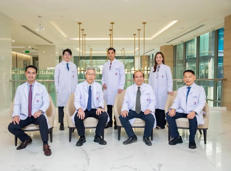 รพ.กรุงเทพฯ ชูนวัตกรรมหุ่นยนต์รุ่นใหม่ ‘ผ่าตัดข้อเข่า’ รุกตลาดคนไทย-ต่างชาติ