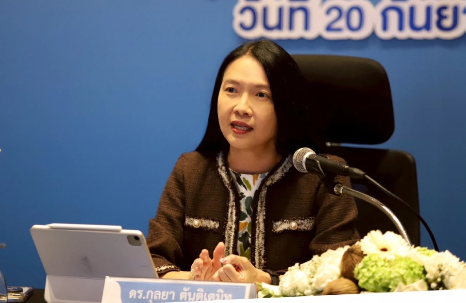 น.ส.กุลยา ตันติเตมิท อธิบดีกรมศุลกากร 