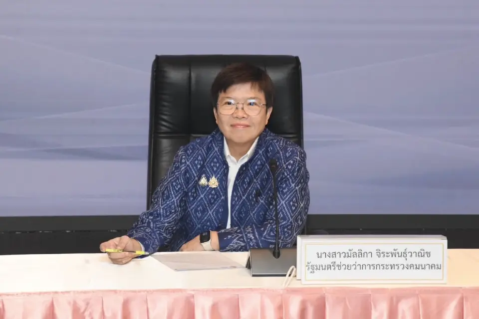 ‘คมนาคม’ เบรกขึ้นค่าบริการรถแท็กซี่ ลุยติดคิวอาร์โค้ด แก้ปฏิเสธผู้โดยสาร