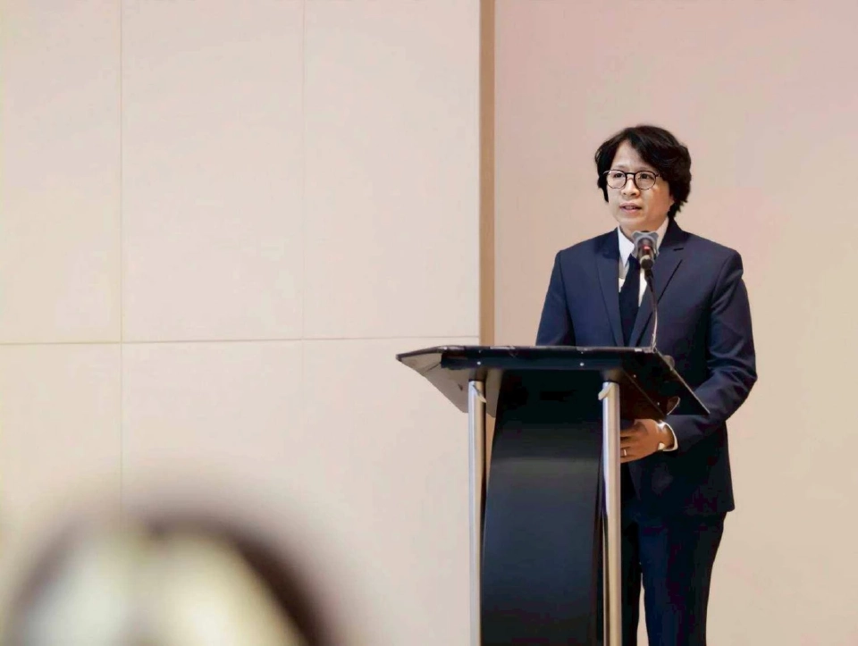 นางสาว น.รินี เรืองหนู นายกสมาคมนักข่าวนักหนังสือพิมพ์แห่งประเทศไทย