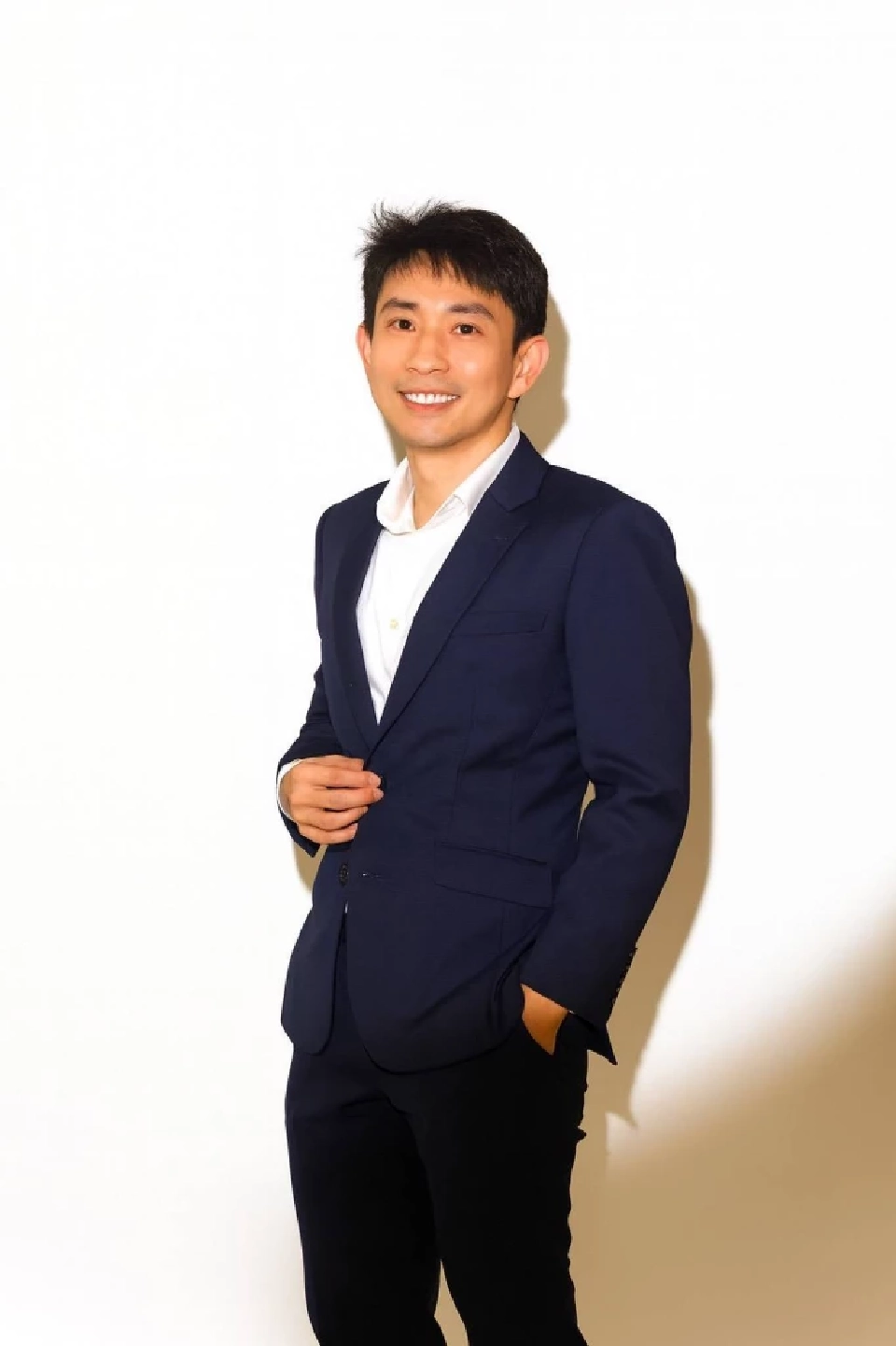 นายชัชวาลย์ แสงปรีดีกรณ์ ผู้อำนวยการฝ่าย สายงาน Credit Products Business Division ธนาคารกสิกรไทย