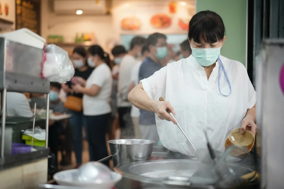 แกร็บ หั่น GP เหลือ 7% หนุนร้านค้าร่วม“คนละครึ่งพลัส” อัด 200 ล้านโปรโมต