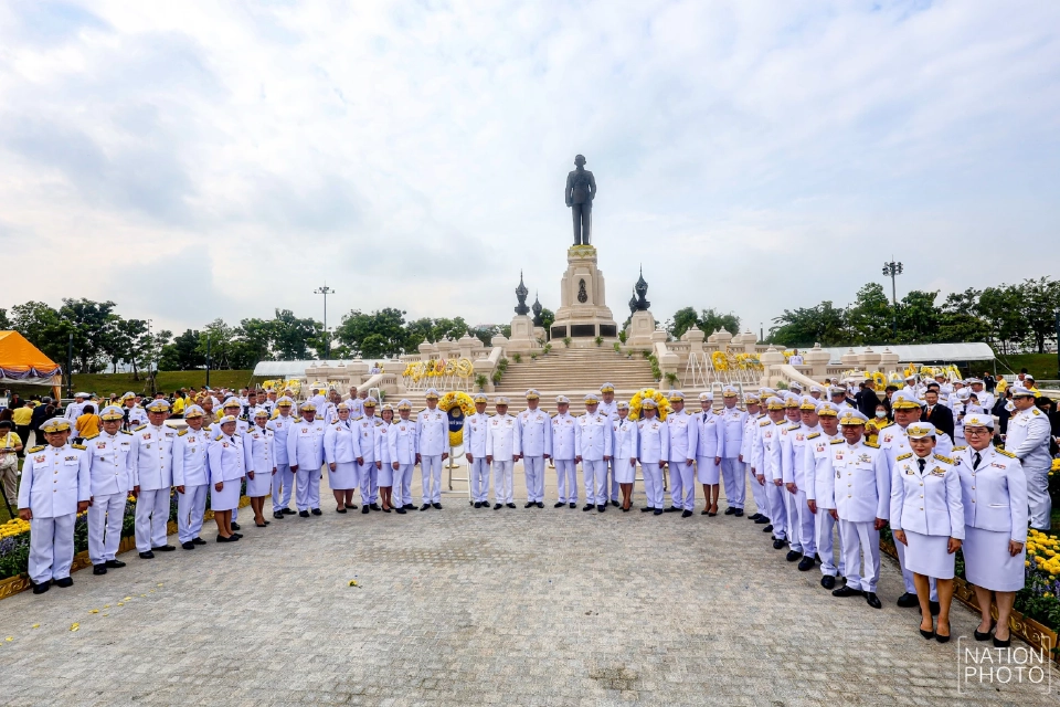 นายกฯอนุทิน นำครม.วางพวงมาลา 'วันนวมินทรมหาราช' 13 ต.ค.68