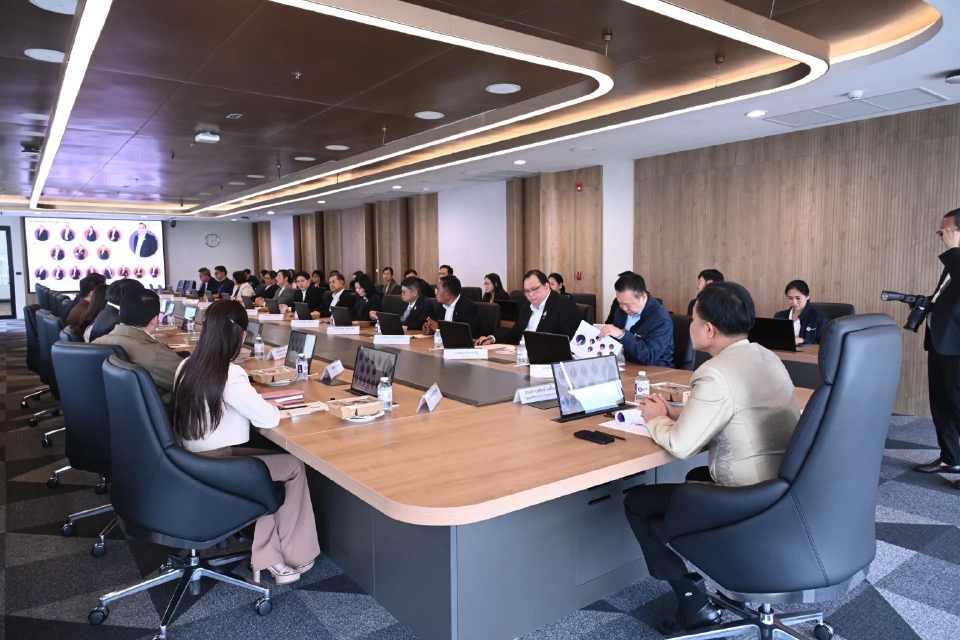 ยศสิงห์ นำทีมการนิคมฯ สร้างสมดุลนิคม-ชุมชน ขับเคลื่อน 'อุตสาหกรรมพึ่งพาได้'