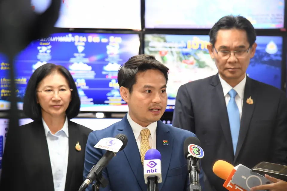 ‘ภราดร’ มอบนโยบาย สทนช. ยันกรุงเทพฯ ไม่เจอน้ำท่วมซ้ำรอยปี 2554