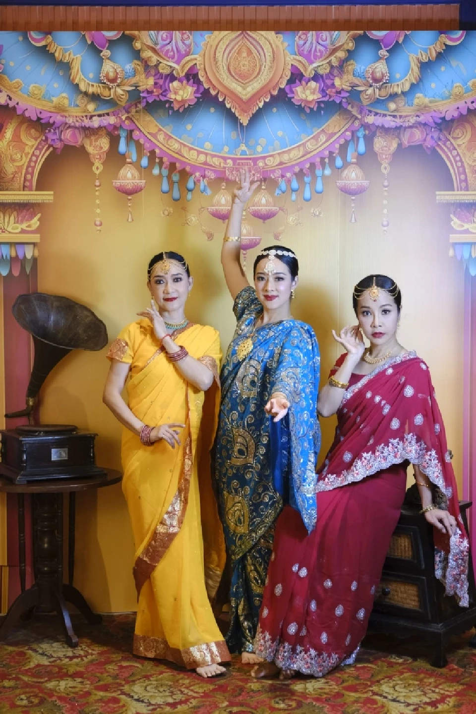 ICONSIAM จัดเต็ม! AMAZING DIWALI 2025 พลุอลังการ ผสานแรป F.HERO