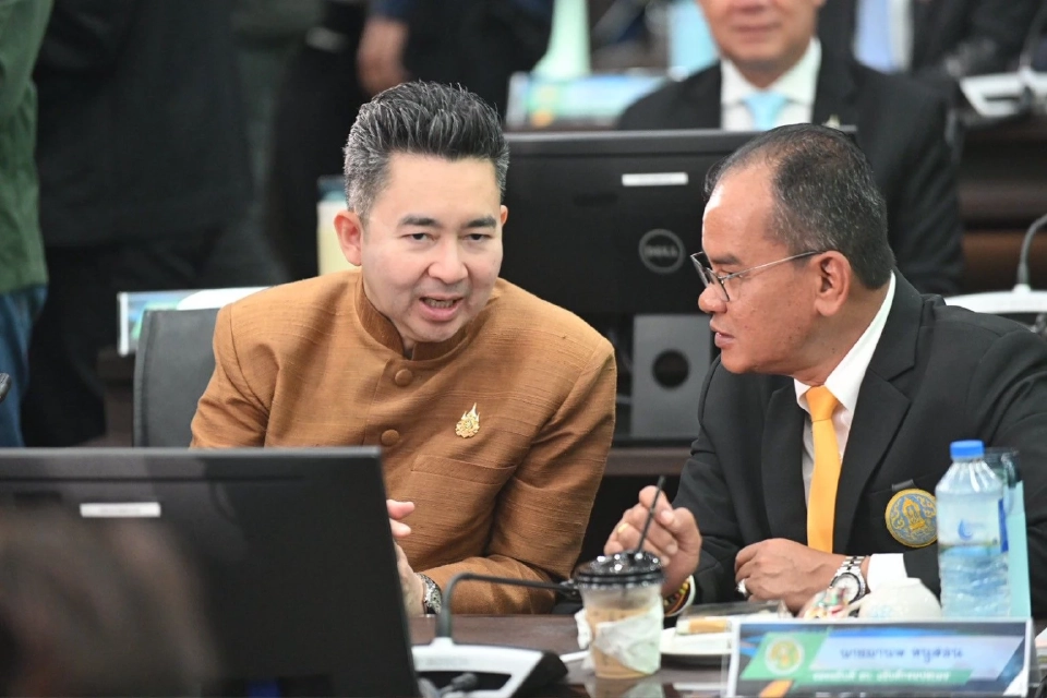 'ธรรมนัส'  สานนโยบายเดิม เร่งดันนโยบาย 3 สร้าง ดันรายได้ ตลาด โอกาสเกษตรกร