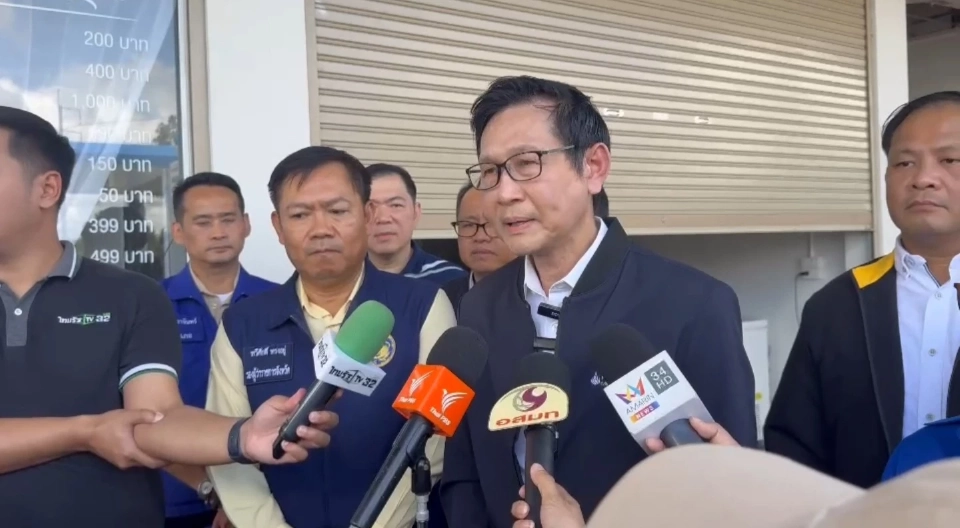 'อรรถพล' ลุยศรีสะเกษ สั่งติดตั้งโซลาร์เซลล์ 100 ชุด ให้ทหารชายแดน