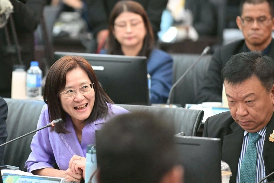 'ธรรมนัส'  สานนโยบายเดิม เร่งดันนโยบาย 3 สร้าง ดันรายได้ ตลาด โอกาสเกษตรกร