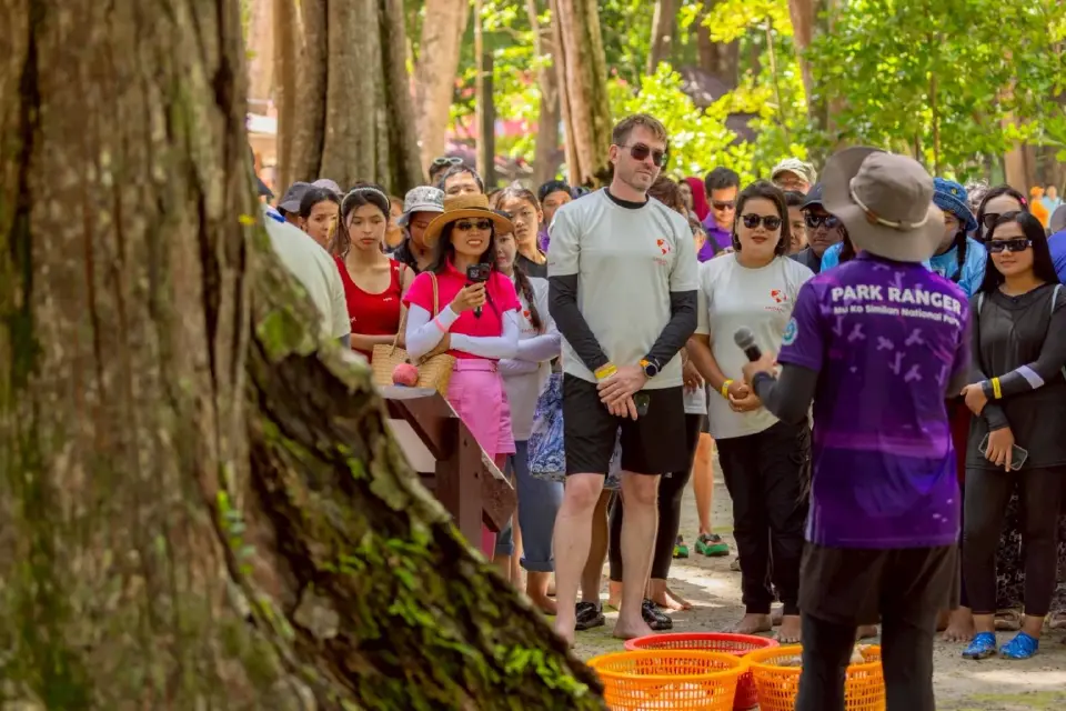 Sawanu Travel ทัวร์เรือพรีเมียม ท่องทะเลอันดามันแบบ Eco-Friendly มาตรฐานโลก