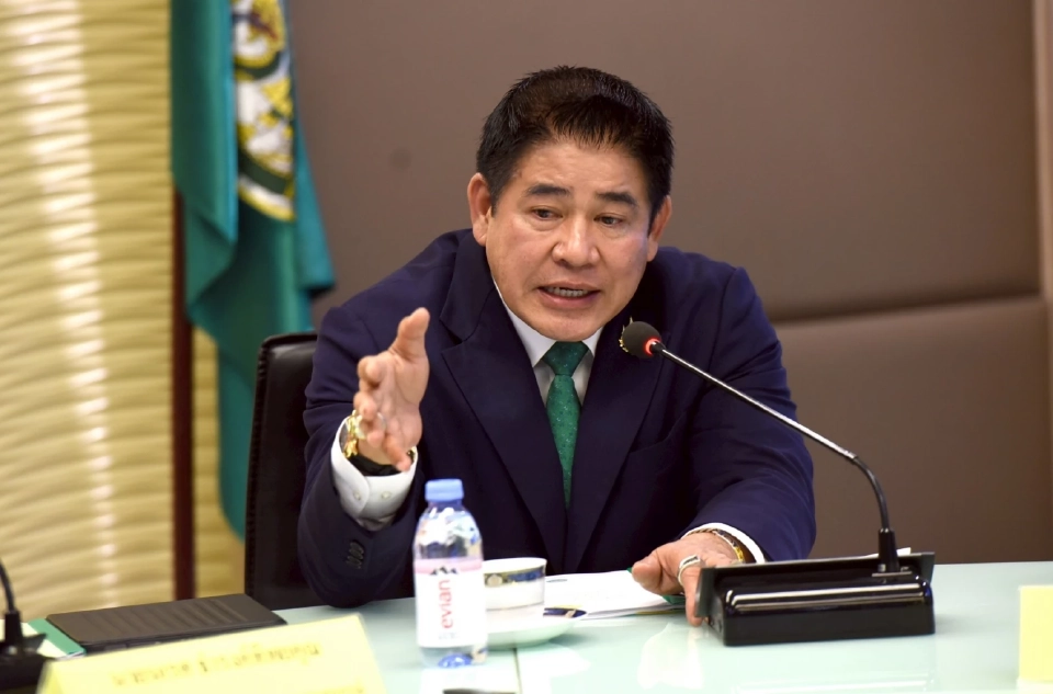 ข้าวนาปีจ่อทะลัก ธ.ก.ส.รับเคลียร์ 6 หมื่นตันข้าวจำนำ  รัฐเร่งทบทวนราคาก่อนเจ๊งยกแผง