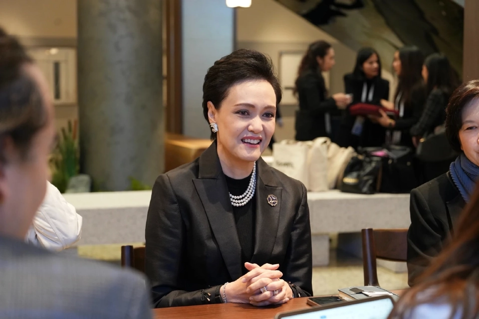 นางศุภจี สุธรรมพันธุ์ รัฐมนตรีว่าการกระทรวงพาณิชย์