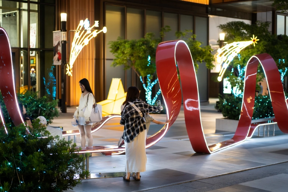 แลนด์มาร์คใหม่ 'วัน แบงค็อก' ดึงทราฟฟิกเทศกาล เนรมิตดินแดนคริสต์มาส