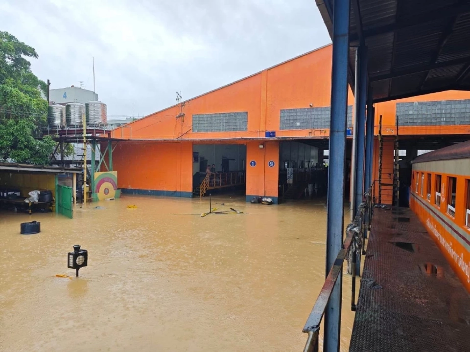 น้ำท่วมภาคใต้ 'รฟท.' สั่งปรับเส้นทางใหม่-งดเดินรถ 22 ขบวน เริ่ม 25 พ.ย.นี้