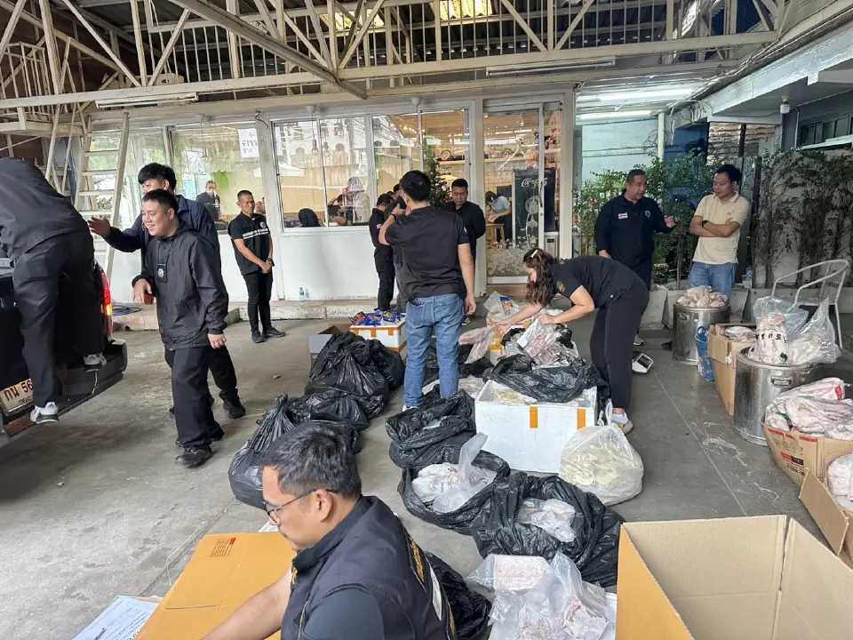 “ฉก.พญานาคราช” ทลายโกดังเนื้อเถื่อน กลางกรุงล็อตใหญ่ 600 ก.ก. มูลค่ากว่า 1 ล้าน