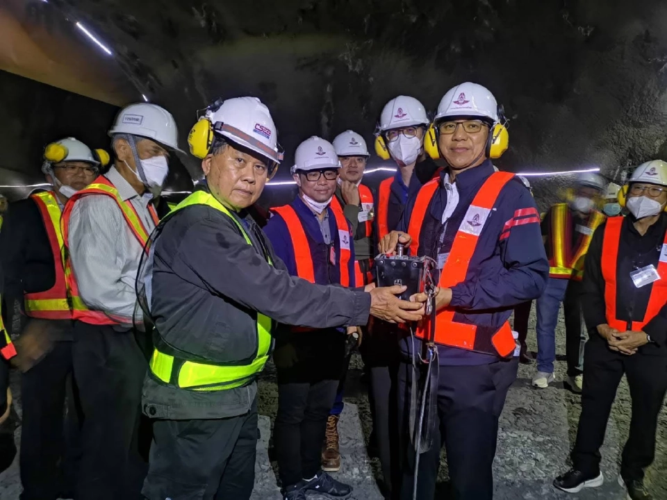  'รฟท.' ลุยขุดเชื่อมอุโมงค์สอง สร้าง 'รถไฟทางคู่เด่นชัย-เชียงของ