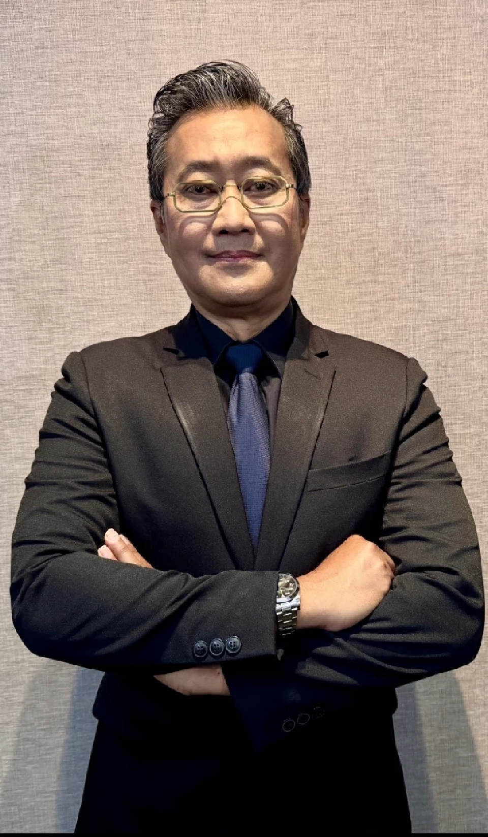 รศ.ดร.อัทธ์ พิศาลวานิช ผู้เชี่ยวชาญเศรษฐกิจระหว่างประเทศและอาเซียน