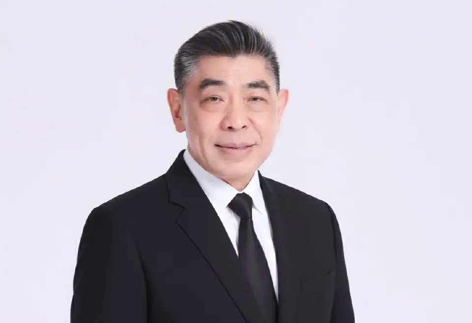 กมลภพ วีระพละ