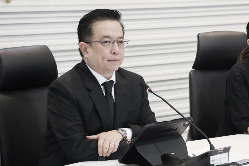 นายวินิจ  วิเศษสุวรรณภูมิ ผู้อำนวยการสำนักงานเศรษฐกิจการคลัง