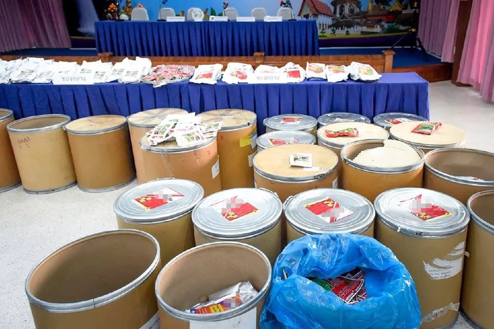 กรมวิชาการเกษตร–พญานาคราช บุกจันทบุรี ยึดสารอันตรายกว่า 2 ล้าน