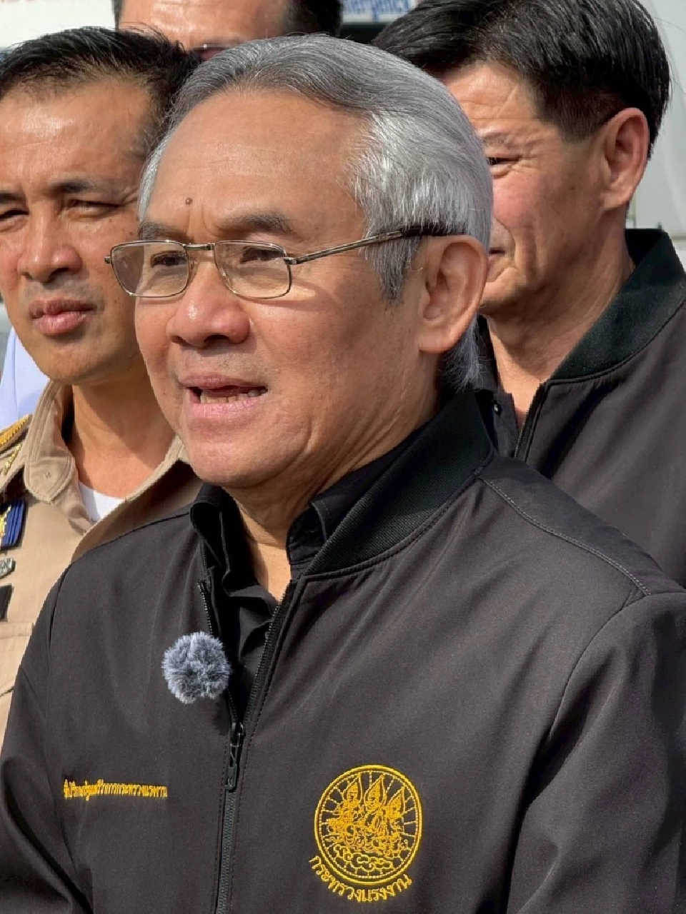 นายสุรเดช ยะสวัสดิ์ ประธานที่ปรึกษารัฐมนตรีกระทรวงแรงงาน ด้านนโยบายและแผน