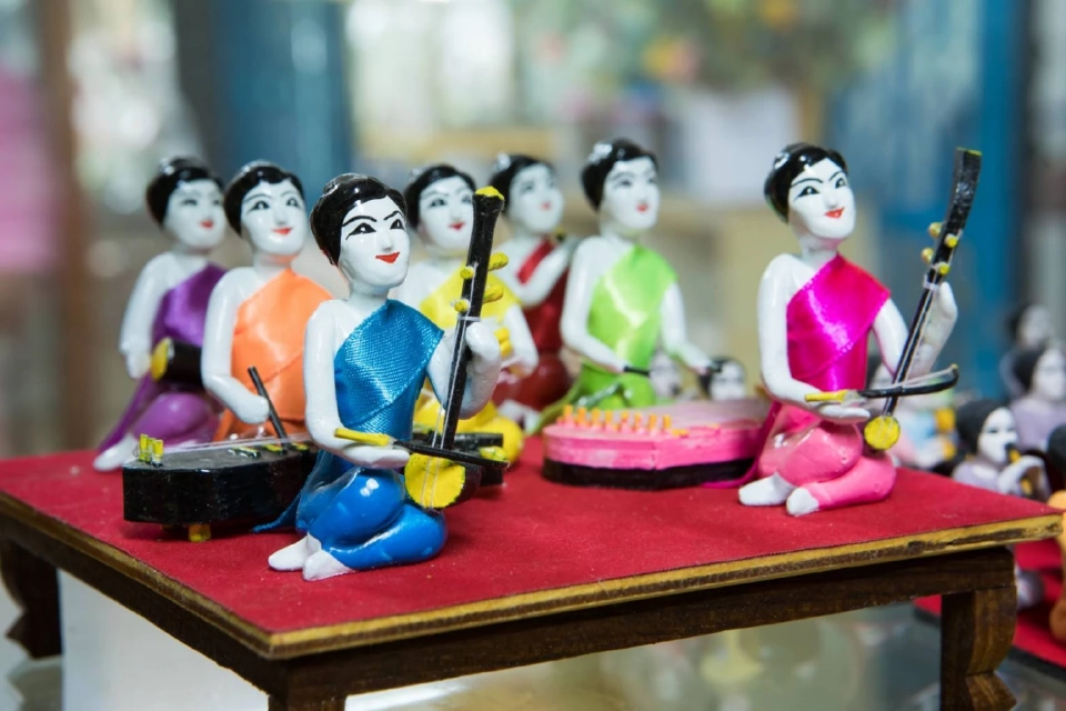 เที่ยวตามรอย โครงการพระราชดำริ 'สมเด็จพระพันปีหลวง' ปักหมุด 5 พิกัด เส้นทางศิลปาชีพ