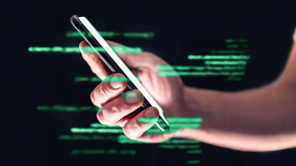 มัลแวร์สายลับ "Landfall" มุ่งโจมตีผู้ใช้งาน Samsung Galaxy S22-S24