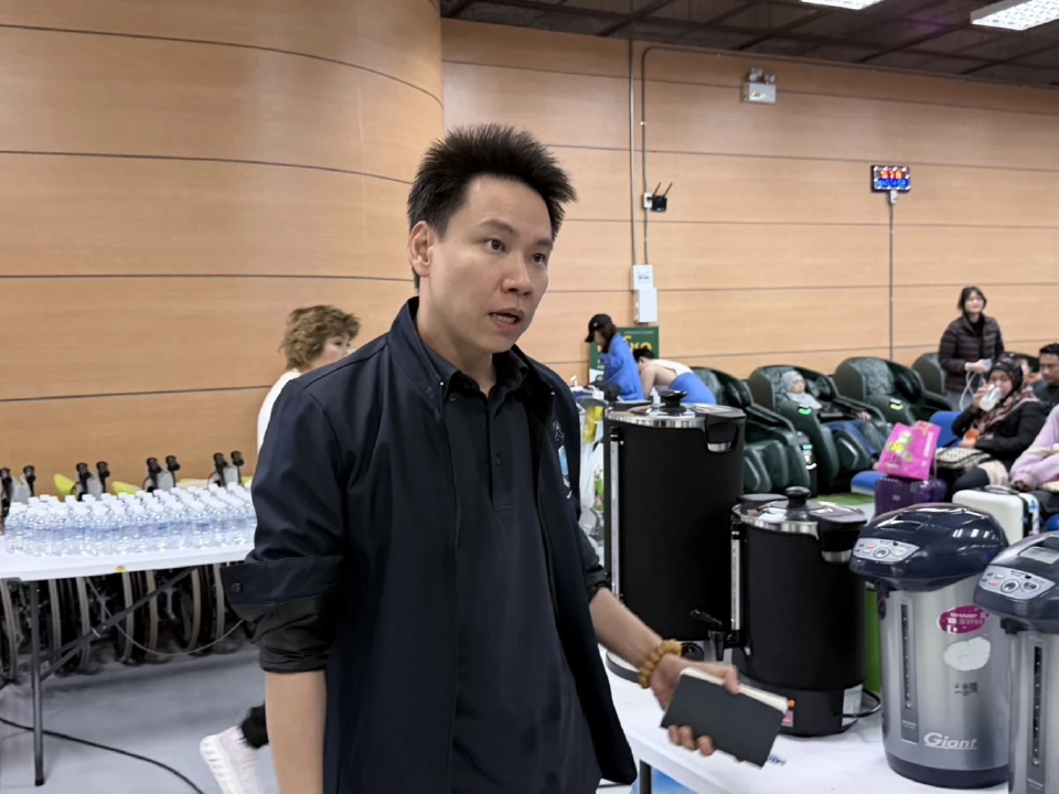 ช่วยเหลือผํได้รับผลกระทบน้ำท่วมหาดใหญ่