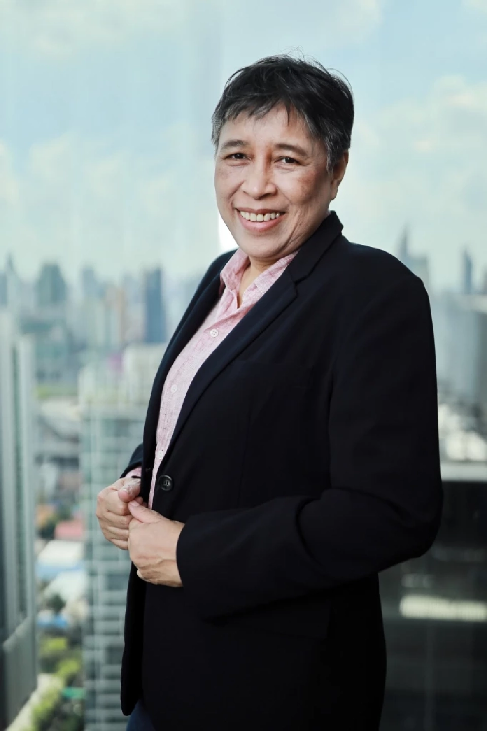 สารี อ๋องสมหวัง 