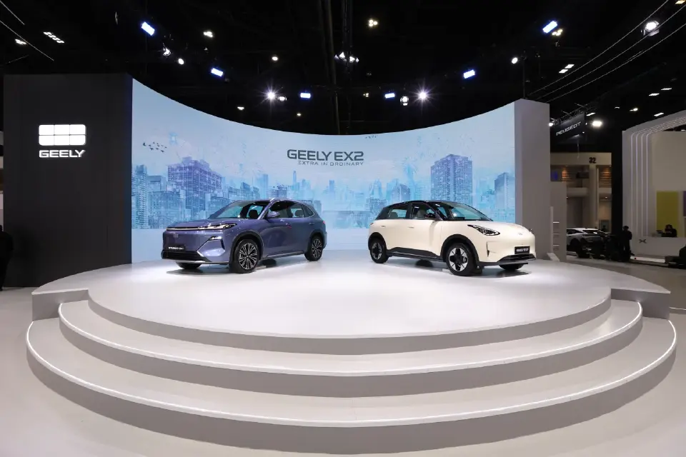 GEELY EX2 