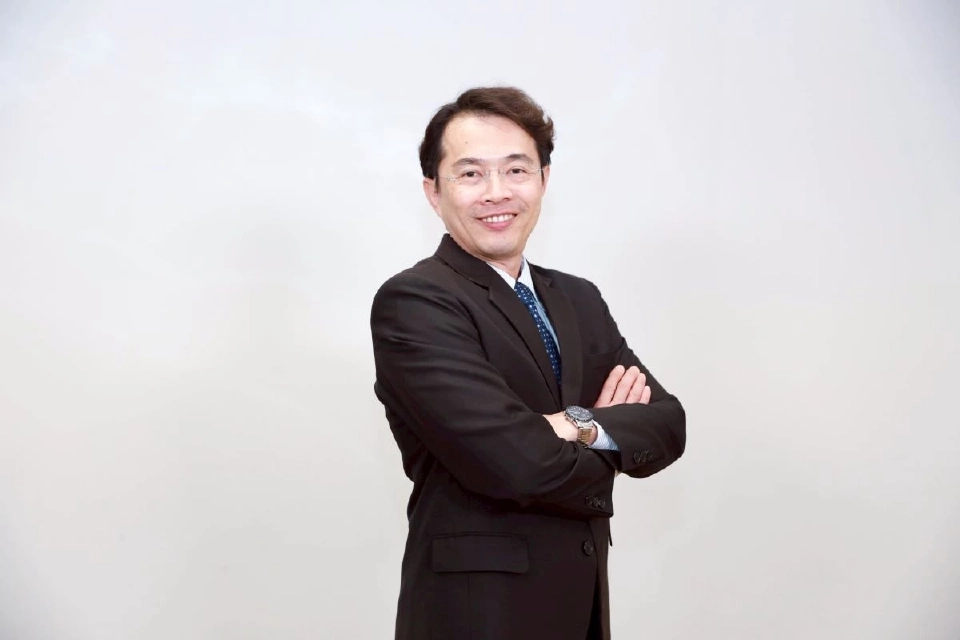 จุดเปลี่ยน AI กระทบแรงงานอนาคต หวั่นน.ศ.พึ่งมากเกินทำลายทักษะคิด