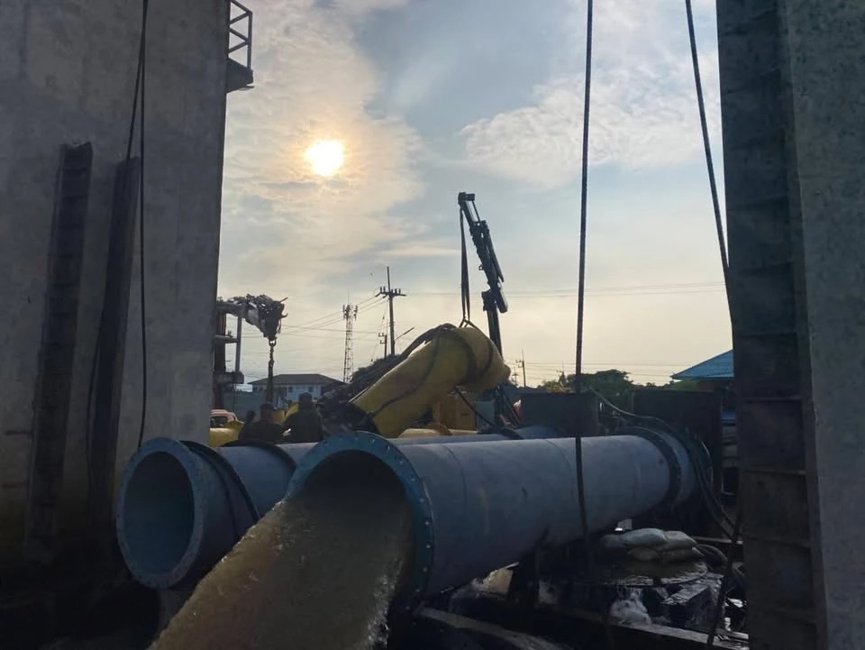 กรมชลฯ ปรับลดระบายน้ำเขื่อนป่าสักฯ เดินเครื่องเร่งระบายผ่านคลองลัดโพธิ์ รับมือน้ำเหนือ-น้ำทะเลหนุน