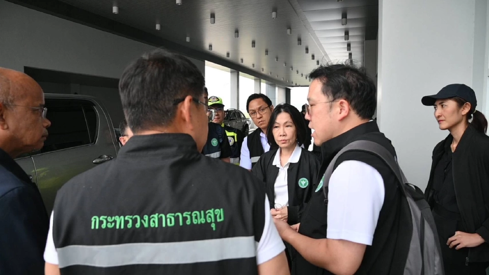 รมว.สธ. เร่งแผนอพยพผู้ป่วย รพ.หาดใหญ่ เผย สภาพติดเกาะ เข้า - ออกยาก