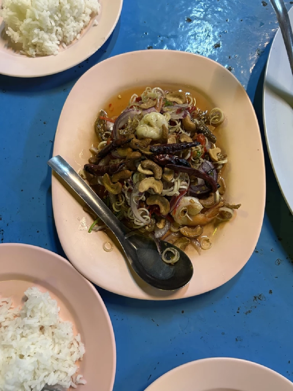 ครัวไสว (ต้วมหน่อย) สิงห์บุรี ปลาตะเพียนราดเต้าเจี้ยว