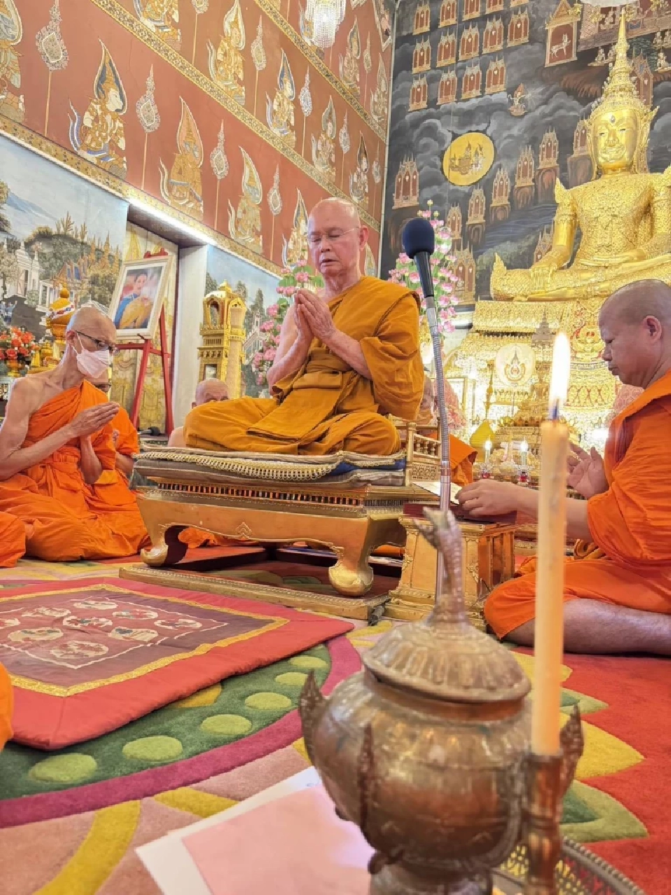 พระพรหมเสนาบดีเจ้าอาวาส อายุ 80 ปีสวดปาฏิโมกข์