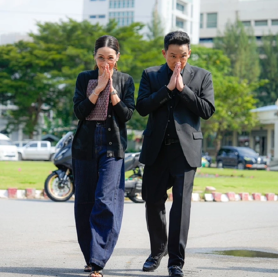 “3 พี่น้องชินวัตร”เข้าเยี่ยม “ทักษิณ”หลังถูกคุมขังครบ 2 เดือน