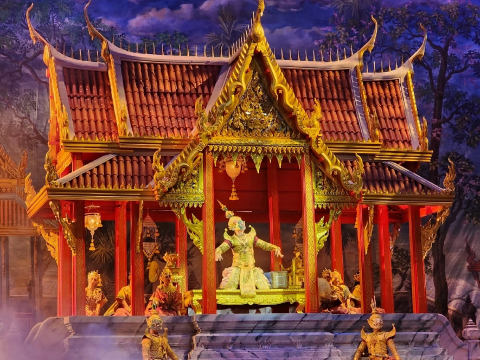อลังการ ‘โขนสัตยาพาลี’ ธำรงนาฏศิลป์ สืบสานพระราชปณิธาน สมเด็จพระพันปีหลวง