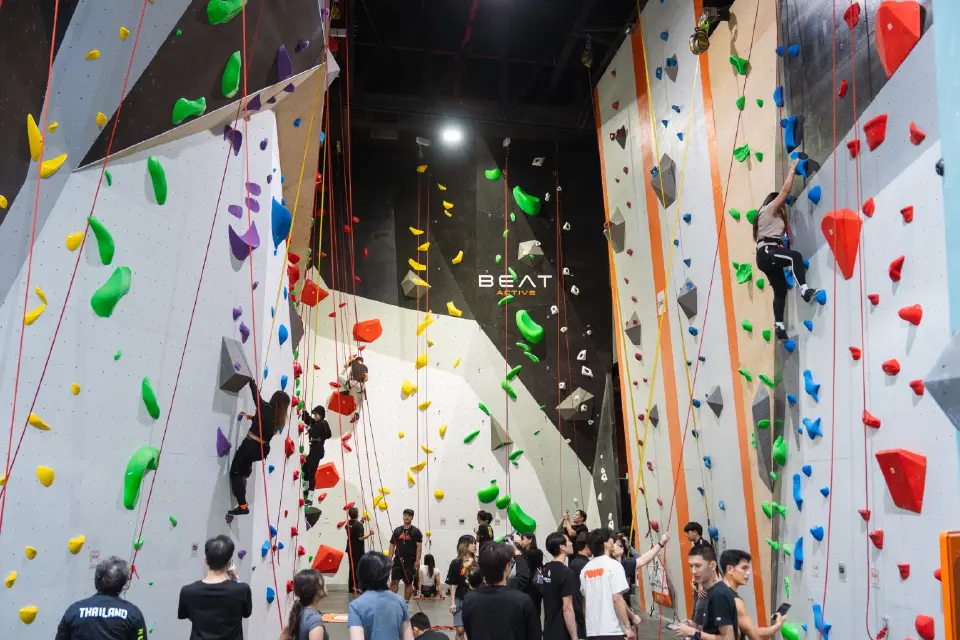 ที่แรกในเอเชีย 'BEAT Active' เปิดหน้าผาปีน Titan Boulder มาตรฐานโอลิมปิก