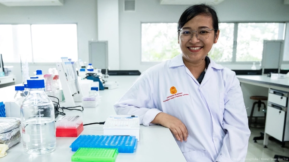 ผศ. ดร.วัลย์ลดา กลางนุรักษ์ หัวหน้าทีมวิจัยและอาจารย์ประจำคณะเทคโนโลยีการเกษตร สจล. 