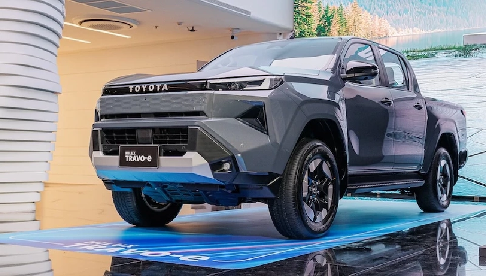 Toyota Hilux Travo e ผลิต 5,000 คัน/ปี ชดเชย EV3.5 เน้นส่งออก