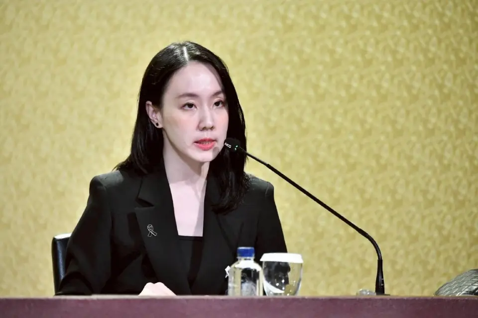 นางสาวลลิดา เพริศวิวัฒนา