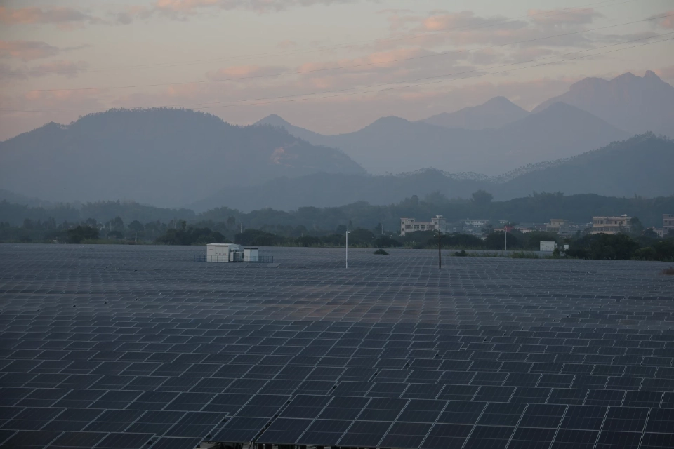 จีนเร่งเครื่องเทคโนโลยีท้าชนสหรัฐ กงสุลใหญ่เตือนไทยต้องอัปสกิลรับการแข่งขัน